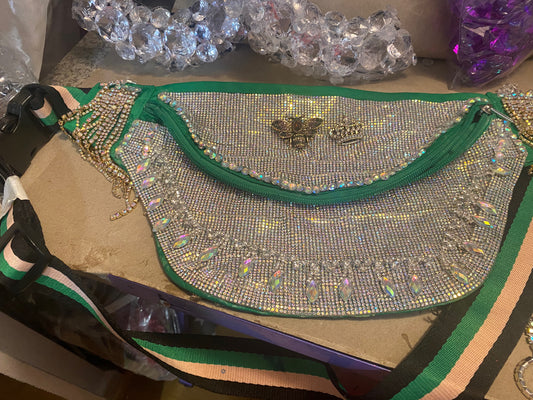 BLING SHINGLE BUZZ FANNY PACK